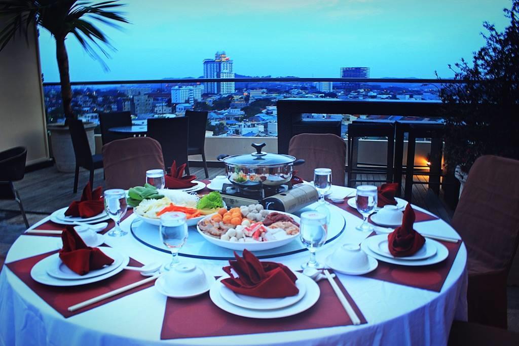Biz Hotel Batam Nagoya Exterior photo